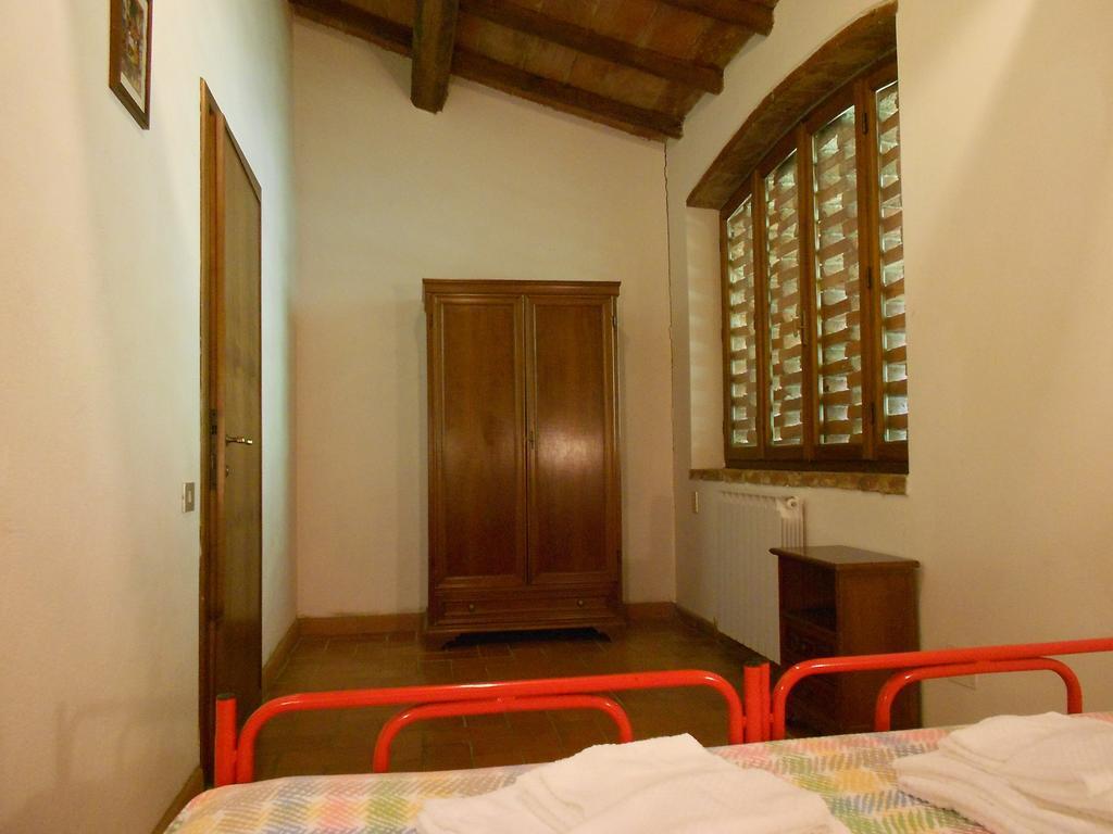 Вілла Fattoria Il Praticino Castelfranco di Sopra Екстер'єр фото